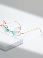 عینک آفتابی طرح بال پروانه - تصویر 5