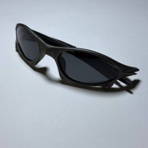 عینک آفتابی Oakley