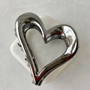 گیره فلزی طرح قلب