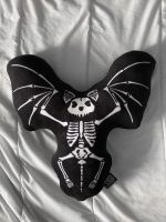 کوسن طرح خفاش اسکلتی - تصویر 2