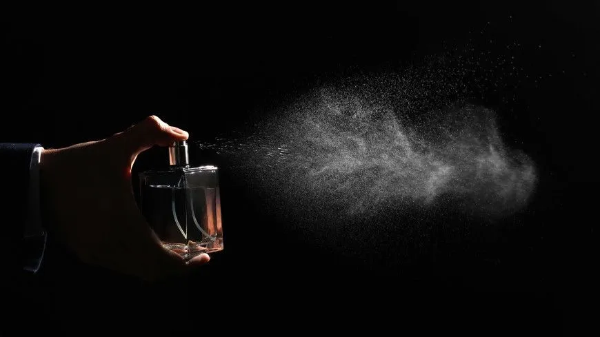 نکاتی برای انتخاب ادکلن مناسب تابستان-فروشگاه اکسسوری صابی استور